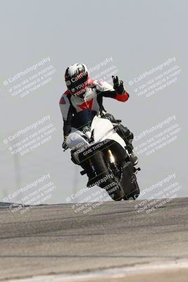 media/Jun-21-2024-CRA (Fri) [[52265281ca]]/Track Day 2/Grapevine/